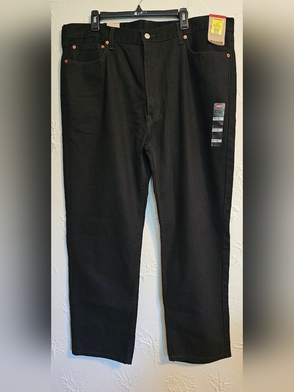 NWT Levi Strauss 550 Mens Jeans Black Straight Leg Size 42x32